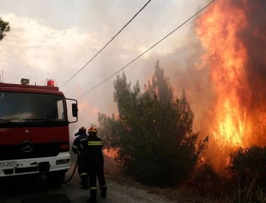 Δεύτερη καταγγελία: Δεν λειτουργούσαν οι ασύρματοι της αστυνομίας- Επικοινωνούσαν με τα κινητά τους!